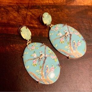 Birds in Dogwood Tree Oval Cameo Style
Dangling Post Earrings
